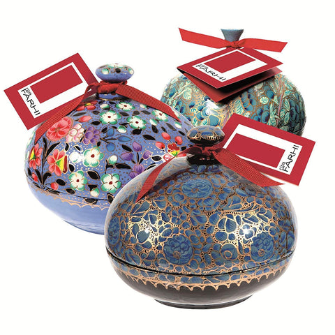 Handmade Bonbonni&egrave;re filled with Assorted Chocolate Coated Almonds, Palm Oil Free, 130g