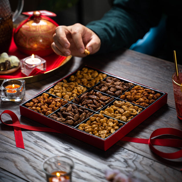 Caramelised Nut Selection in a Gift Box (KLBD) RJF Farhi 