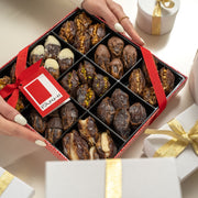 Luxury Chocolate Dipped &amp; Assorted Fruit and Nut Stuffed Date Selection, 720g
